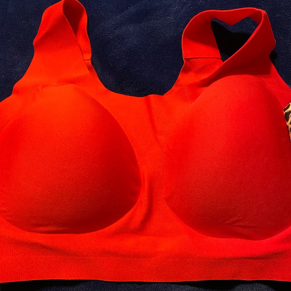 BNWT Victoria’s Secret Lounge Unlined Scoop Bra